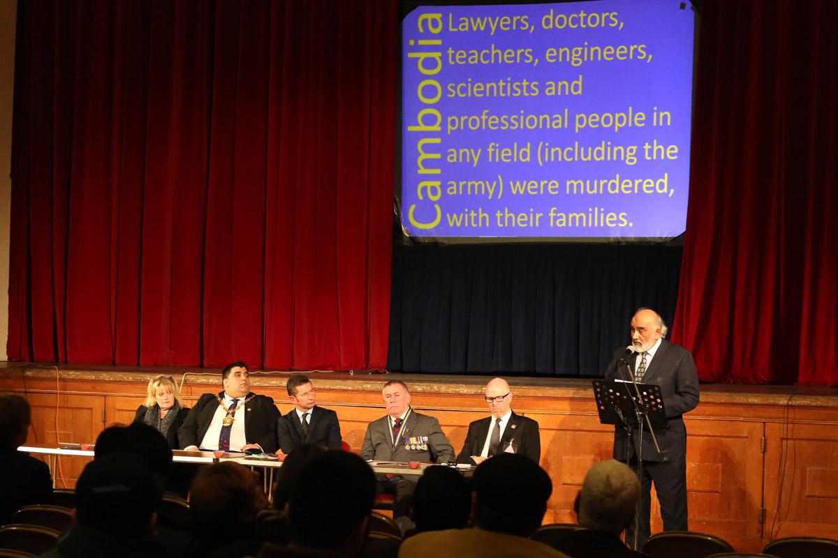 Holocaust Memorial Day event in the Assembly Hall at Waltham Forest Town Hall. Walthamstow. (27/1/2013) EL74858_7