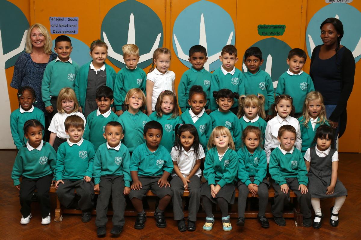 Squirrels Reception Class at Chaple End infants School and Early Years Centre, Walthamstow. (16/9/2015) EL85238_1