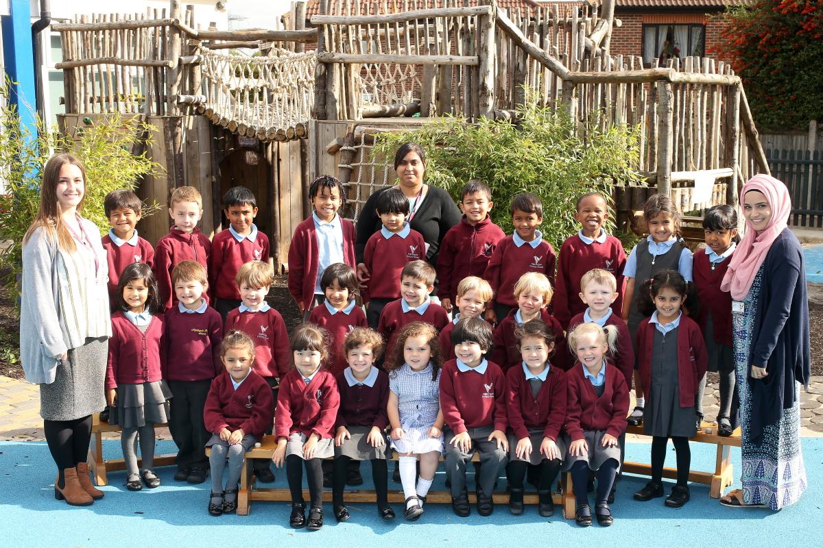Reception Class RA at Nightingale Primary School. South Woodford. (28/9/2015) EL85404_2