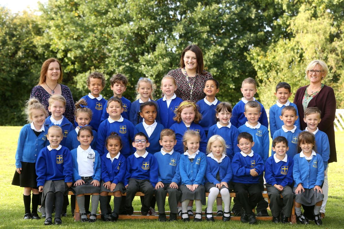 Reception Class 2 (Miss Cyrus) at Holy Cross Primary. Waltham Abbey, Essex. (1/10/2015) EL85326_2