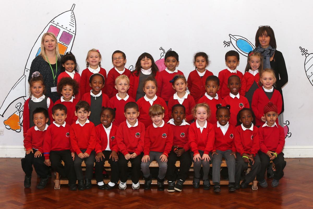Zebras Reception Class at Ray Lodge Primary School. Woodford Green. (5/10/2015) EL85437_3