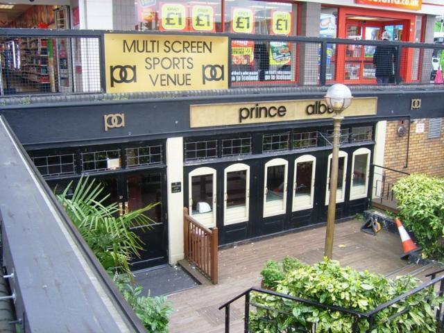 The Prince Albert was situated at 1 Old Church Road. This pub dates back to the 1890s. In the 1980s it was rebuilt so the pub occupied the basement and an Iceland store the ground floor. The basement bar was later called PA, then the Birdcage and is now c