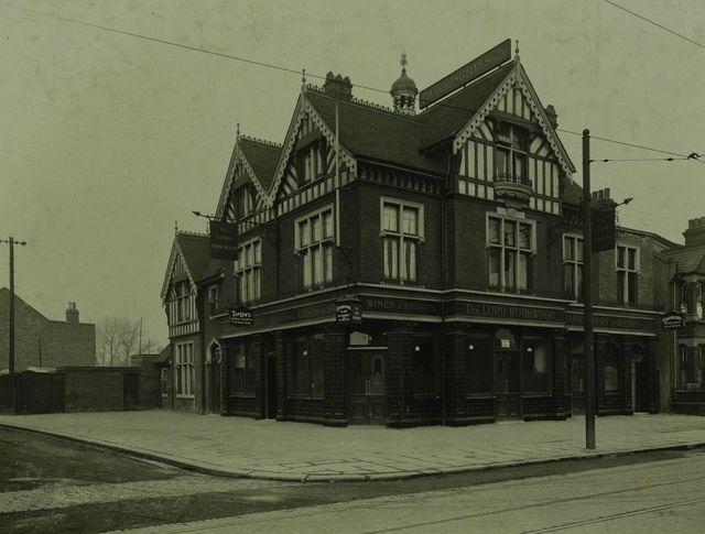 The Lord Rookwood was situated at 314 Cann Hall Road.