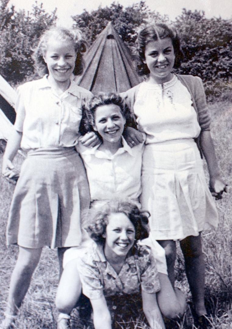 Girls at Highams Park School during a trip to Isle of Wight in the 1950's (school archive)