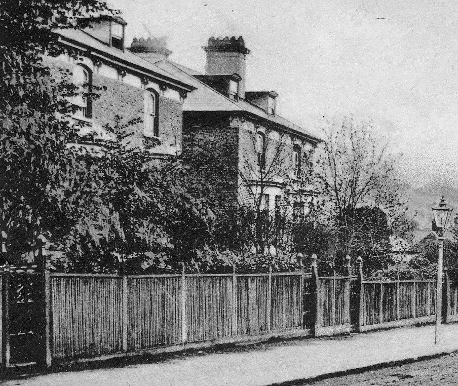 High Road, Loughton, in around 1905 (Picture: Loughton and District Historical Society)