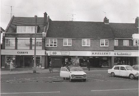 Currys and RP Ellen stores in High Street, Epping in the 1970s (Picture: John Duffell)