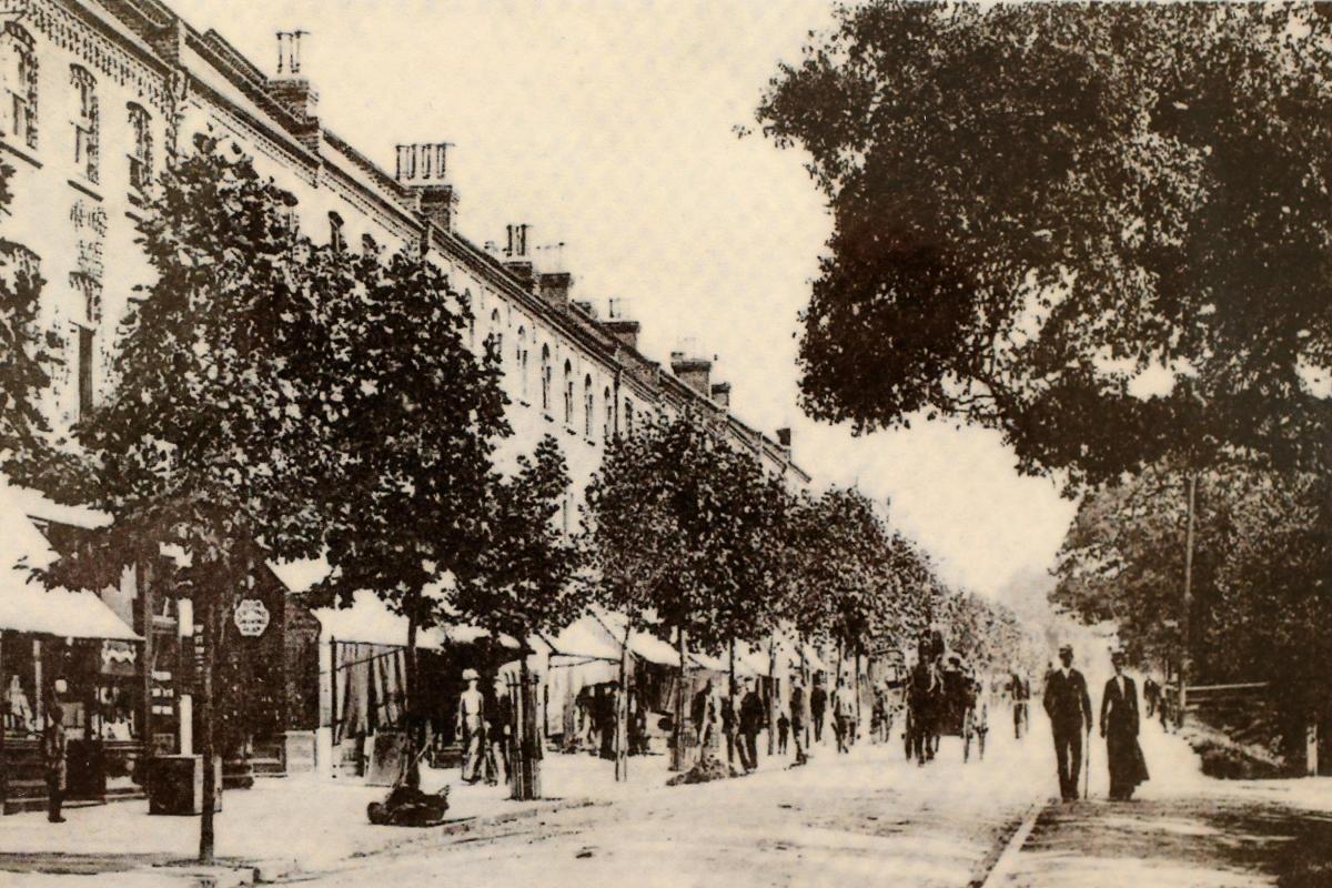 High Street, Wanstead, around 1905 (Picture: Vestry House Museum archive)