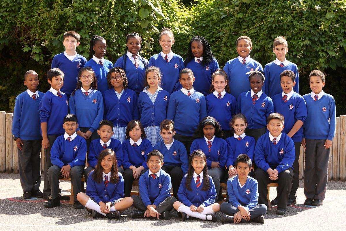 MY LAST TERM: Year Six Class 6MC at Our Lady and St George's Catholic Primary & Nursery School. Walthamstow. (22/6/2016) EL88127_1