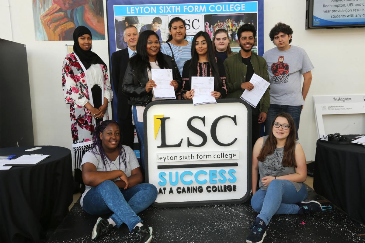 A Level results day for students at Leyton Sixth Form College. (17/8/2016) EL89032_1