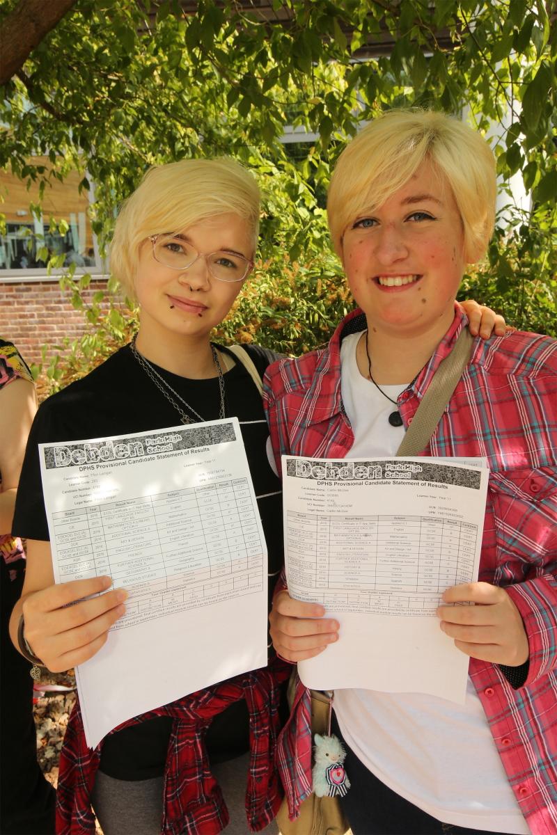 Ffion Lanigan and Caitlin McGee. GCSE results at Debden Park High School, Willingale Road. Debden. (25/8/2016) EL89060_14