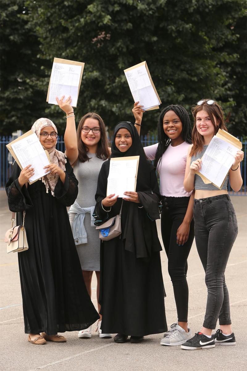 Javeria Akhoon, Melanie Januario, Nusayba Ali, Jade Mwason and Molly O'Brien, GCSE results are collected by students at Connaught school for Girls. Leytonstone. (25/8/2016) EL89061_2