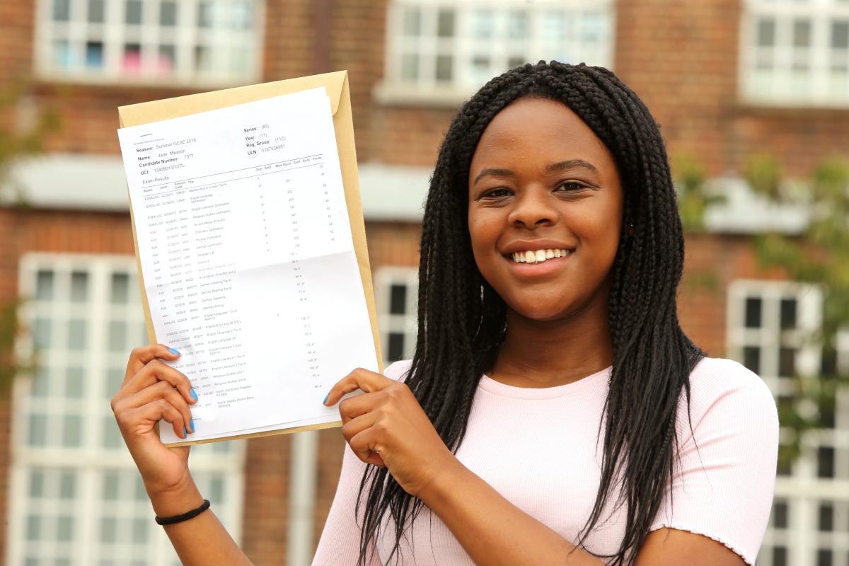 Jade Mwason. GCSE results are collected by students at Connaught school for Girls. Leytonstone. (25/8/2016) EL89061_9