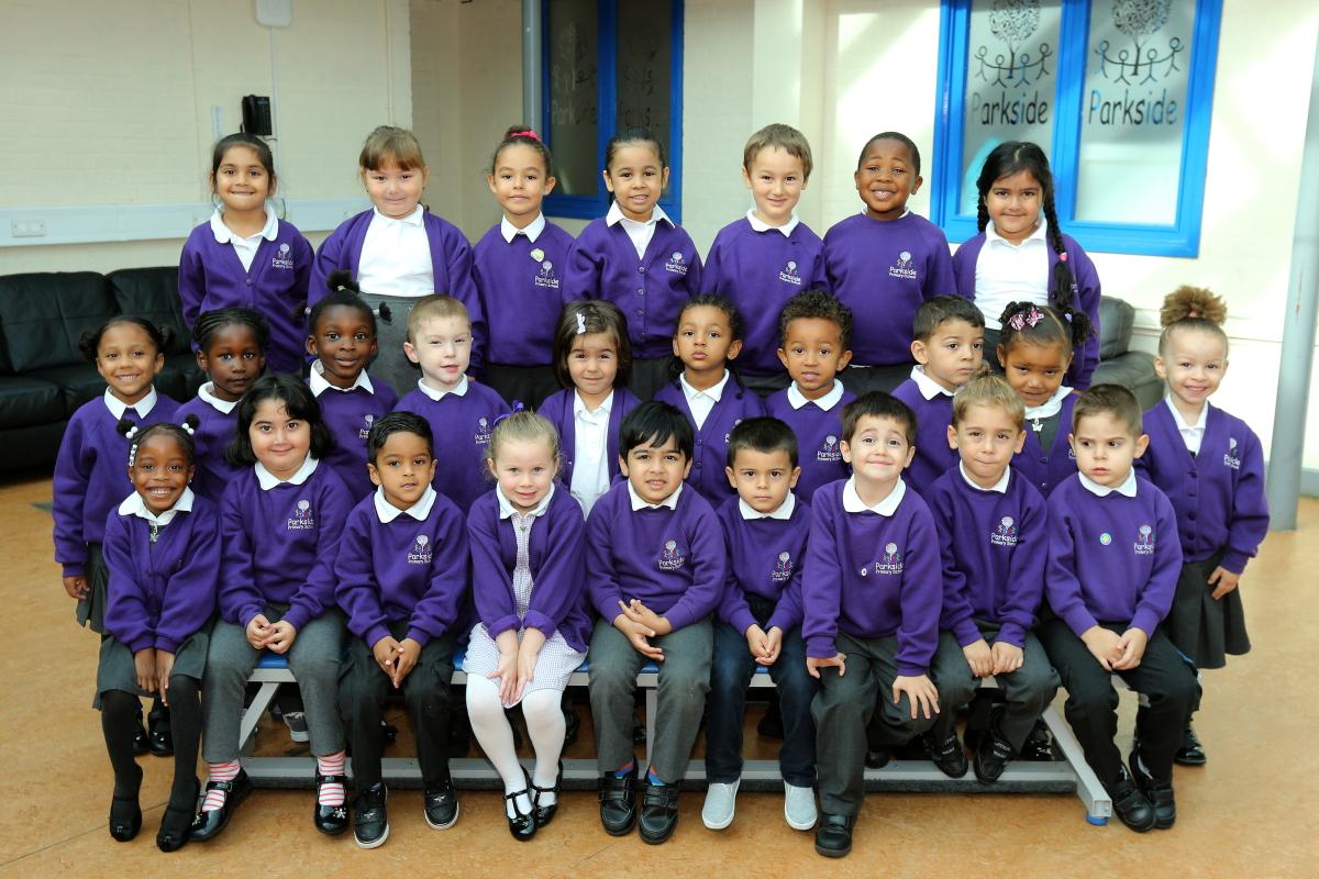 Reader Reception Class at Parkside Primary School. Chingford. (27/9/2016) EL89157_1