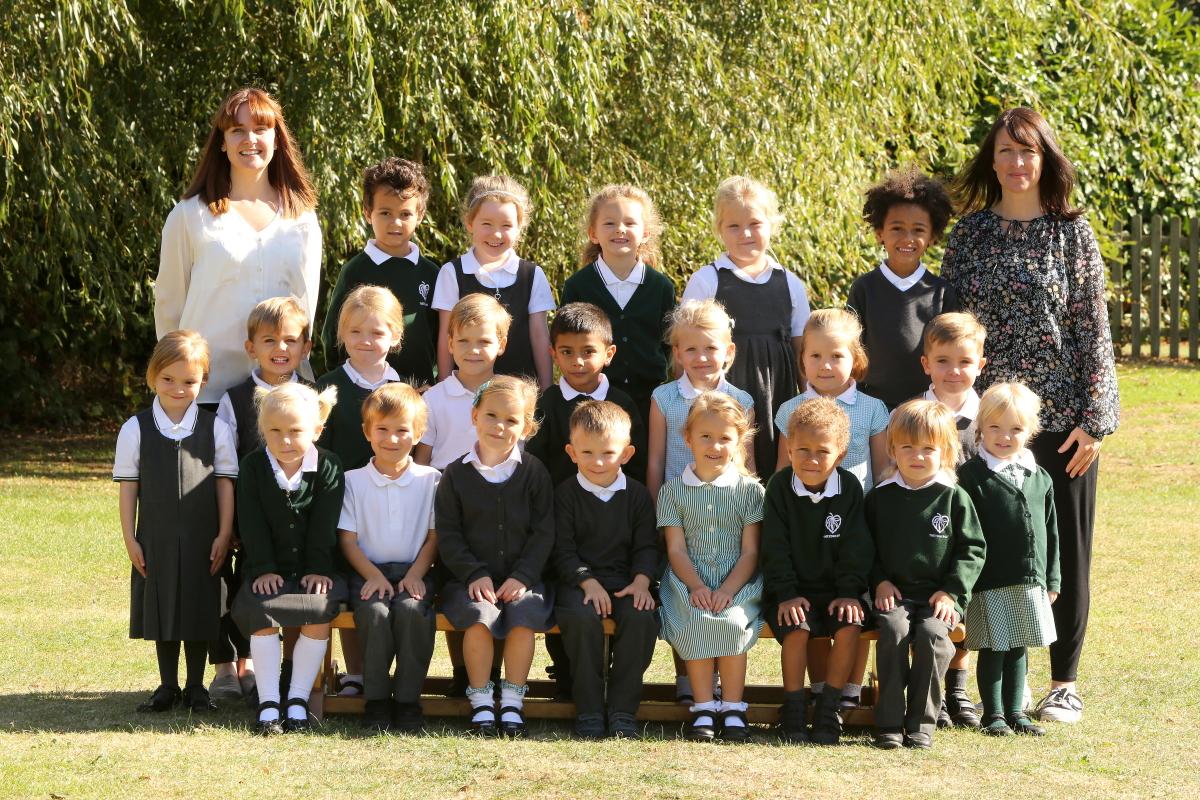 Orchard Reception Class at Theydon Bois Primary School. Essex (23/9/2016) EL89227_2
