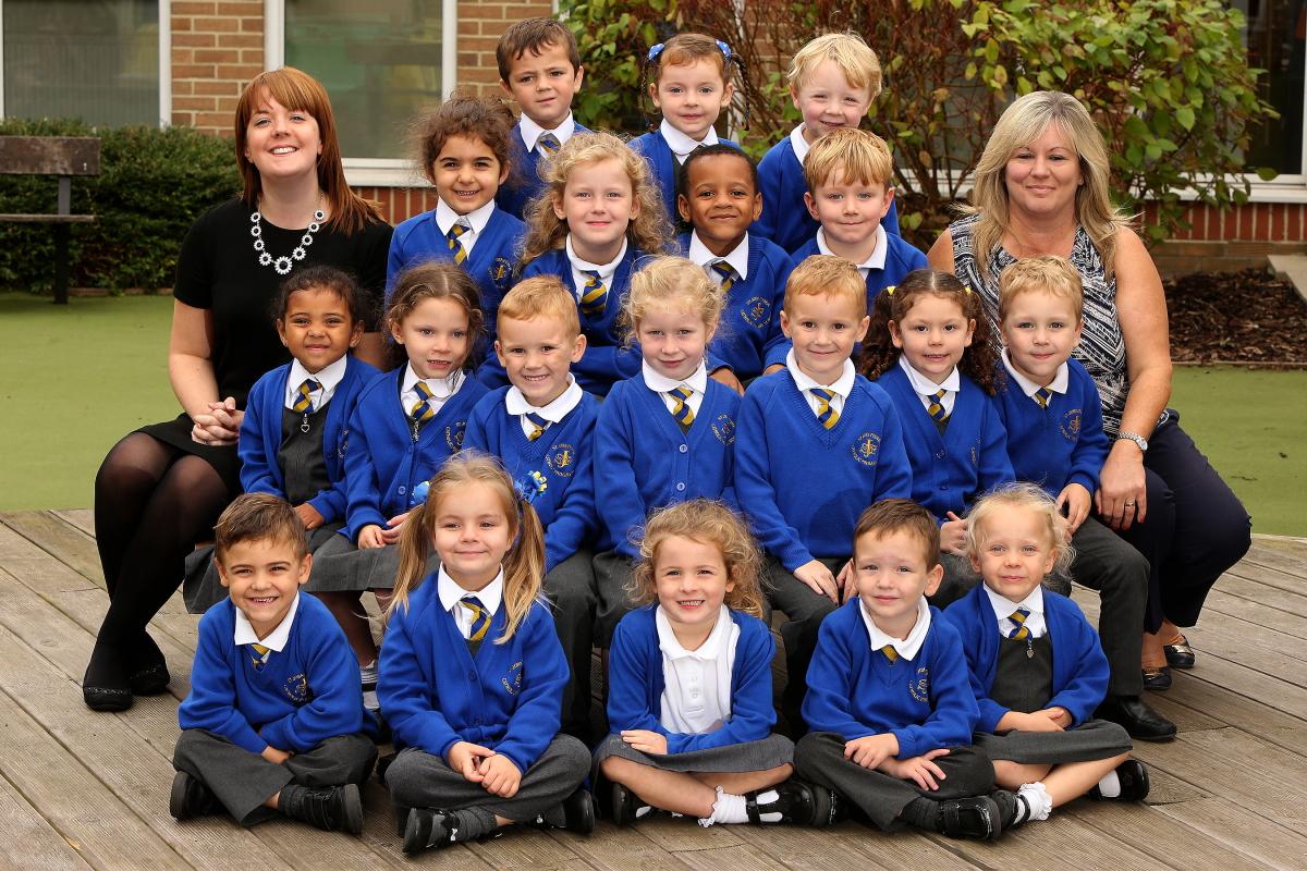 Reception Class A at St John Fisher RC Primary School. Loughton (20/9/2016) EL89302_1
