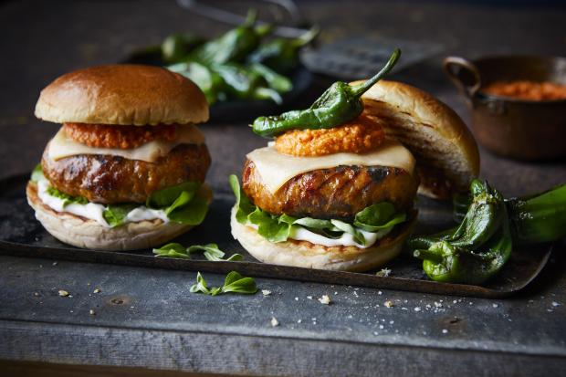 East London and West Essex Guardian Series: Pork Chorizo and Manchego Cheeseburgers. Credit: M&S