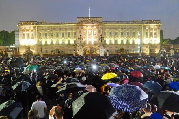 East London and West Essex Guardian Series: Crowds outside Buckingham Palace following the death of Her Majesty Queen Elizabeth II. Image: PA