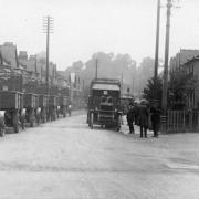 The lorry convoy in Chingford c1920. Credit: Gary Stone