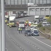 All traffic stopped after crash on M4