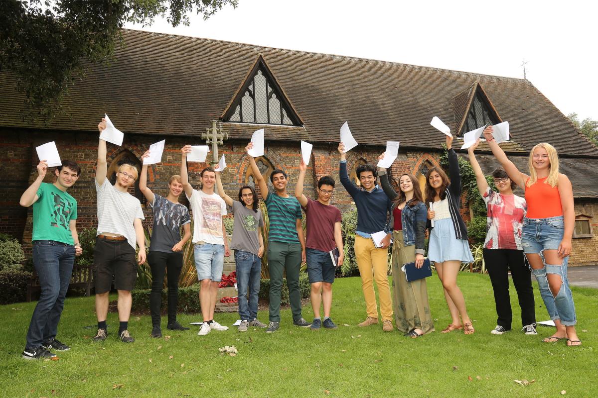 A Level Results day at Forest School in Snaresbrook. (18/8/2016) EL89033_3