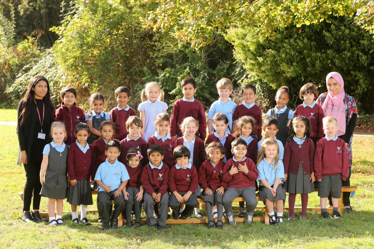 Reception Class RC at Nightingale Primary School in South Woodford. (28/9/2016) EL89149_3